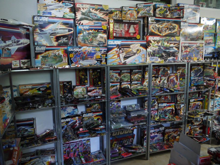 Vintage action sale figures store