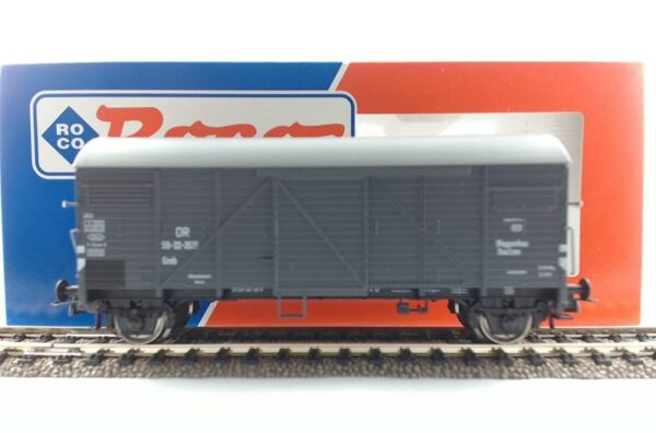 Roco Φιγούρα Μοντελισμού German 2 Axle Boxcar of the DR 1:87 47054