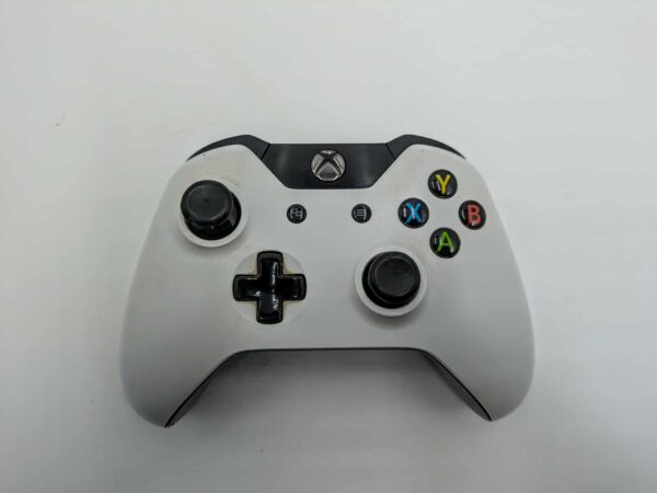 XBOX ONE 500GB Console (Model 1540) With CONTROLLER - Image 10