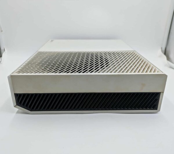 XBOX ONE 500GB Console (Model 1540) With CONTROLLER - Image 2