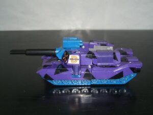 b0e2bf9f4422d90675e03b595618c52c